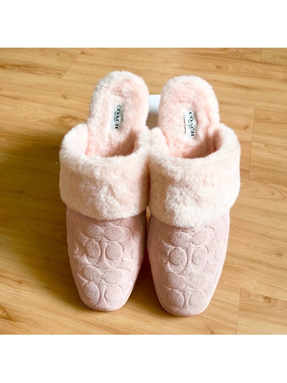 Coach Sherpa Flat Mule In Signature
Suede#CCX65 Women 10.0 US - Picture 4 of 8